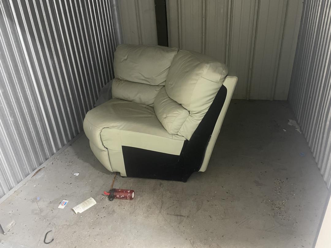 Storage Unit Auction in Doraville, GA at Pleasantdale Storage of